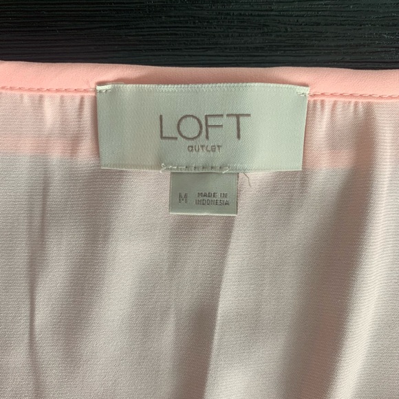 Like New Pale Pink blouse - Picture 2 of 2